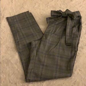 Ankle plaid slacks